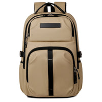 Sac à dos cabine  au design professionnel, bretelles rembourrées et poignée supérieure.